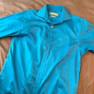 Too small. Size 15 32/33